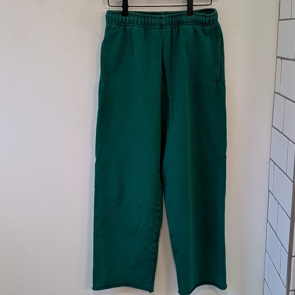 Frankie Shop Women's Kelly Green Cropped Heavy Sweatpants Medium